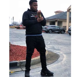 Meet your Posher, Desmond